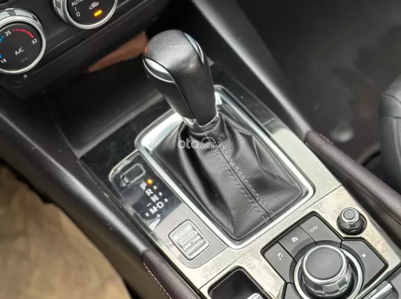 Mazda 3 1.5L Sedan 2018 - Màu đen chạy lướt 4v7 km - Sẵn giao dịch tại HN - Giá cả thương lượng