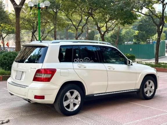 Mercedes-Benz GLK 300 4Matic 2012 - Chạy zin 12v, máy móc zin tới nắp giàn cò