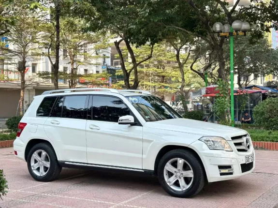 Mercedes-Benz GLK 300 4Matic 2012 - Chạy zin 12v, máy móc zin tới nắp giàn cò