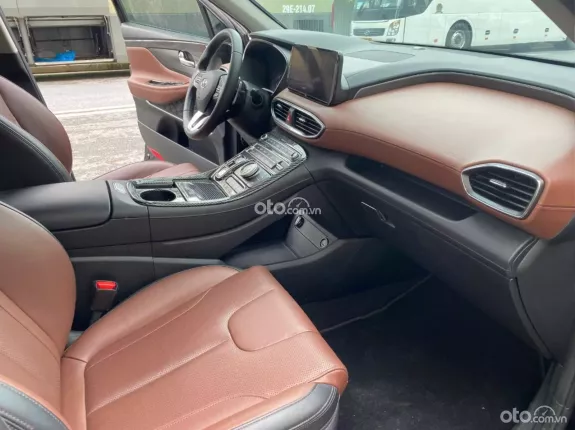 Hyundai Santa Fe 2.4L Xăng Tiêu chuẩn 2022 - Odo 5v km zin - 1 chủ HN