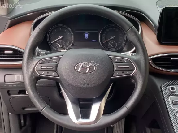 Hyundai Santa Fe 2.4L Xăng Tiêu chuẩn 2022 - Odo 5v km zin - 1 chủ HN