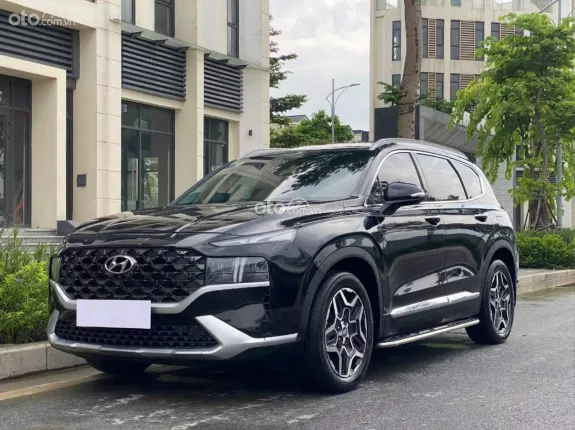 Hyundai Santa Fe 2.4L Xăng Tiêu chuẩn 2022 - Odo 5v km zin - 1 chủ HN