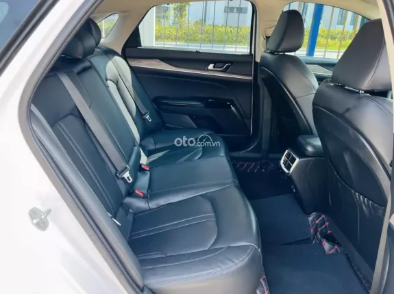 Kia K5 2.0 Luxury 2022 - 1 chủ sử dụng từ đầu odo 6v km - sẵn giao dịch ngay