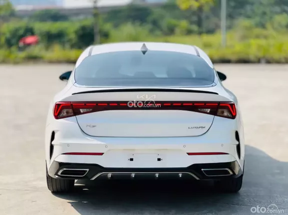 Kia K5 2.0 Luxury 2022 - 1 chủ sử dụng từ đầu odo 6v km - sẵn giao dịch ngay