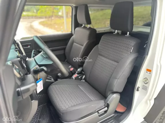 Suzuki Jimny 2024 - Lăn bánh 2v zin siêu mới sẵn giao dịch ngay