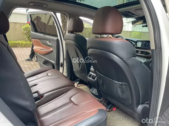 Hyundai Santa Fe 2.5 Xăng Cao cấp 2022 - Hyundai Santafe 2.5L HTRAC 2022