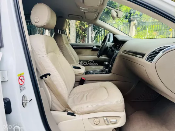 Audi Q7 3.0 TFSI Quattro 2015 - Trắng/kem tuyệt đẹp