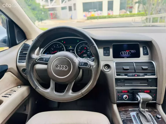 Audi Q7 3.0 TFSI Quattro 2015 - Trắng/kem tuyệt đẹp