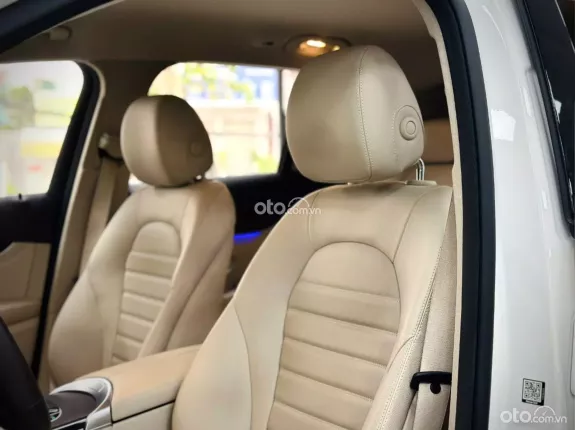 Mercedes-Benz GLC 200 4Matic 2020 - Siêu siêu lướt, Full ls hãng