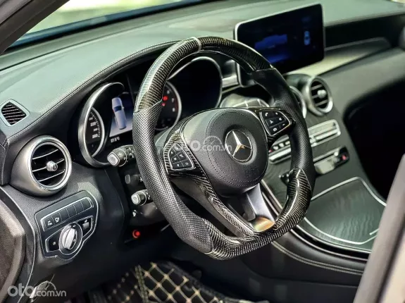 Mercedes-Benz GLC 300 4Matic 2020 - MODEL 2020 | FULL OPTION - Bank 70%