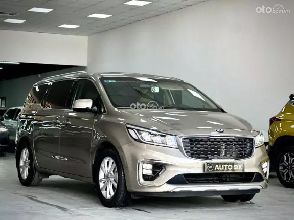 Kia Sedona 2.2 DATH 2020 - MPV cao cấp với nội thất sang trọng