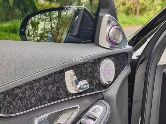 Mercedes-Benz C250 Exclusive 2017 - Đen Đen