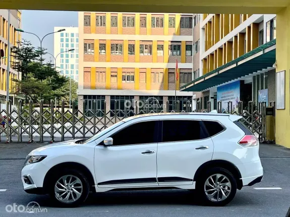 Nissan X trail 2.0 SL 2WD Premium 2018 - Xe 5 chỗ cũ chất lượng, odo thấp tại Hà Nội
