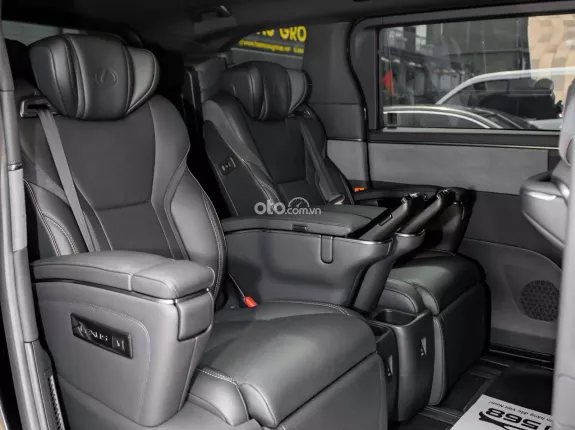 Lexus LM500h 6 ghế 2025 - Lexus LM500h 6 ghế 2025