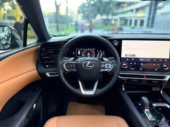 Lexus RX 350 2023 - Xe lướt màu đen nội thất nâu cực đẹp