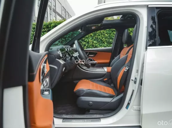 Mercedes-Benz GLC 300 4Matic 2023 - Mercedes GLC300 4Matic 2023 siêu lướt 11.000km cực đẹp