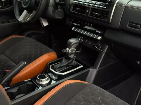 Mitsubishi Triton 4×4 AT 2024 - Xe lướt ít sử dụng, chất lượng như mới