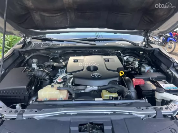 Toyota Fortuner 2.4 MT 4x2 2017 - Xe như mới