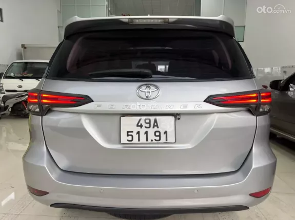 Toyota Fortuner 2.4 MT 4x2 2017 - Xe như mới