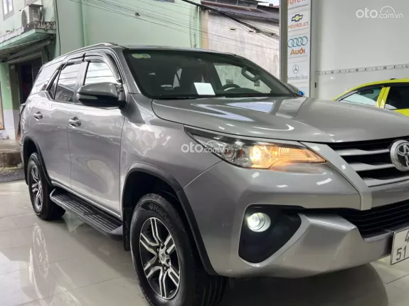Toyota Fortuner 2.4 MT 4x2 2017 - Xe như mới