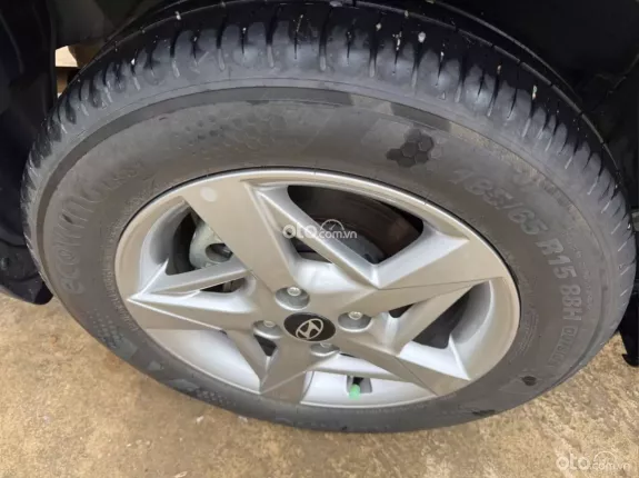 Hyundai Accent 1.5 AT 2024 - Hyundai Accent 1.5 AT 2024