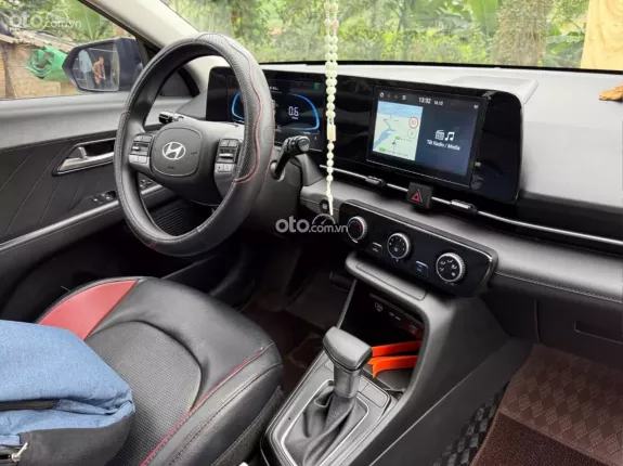 Hyundai Accent 1.5 AT 2024 - Hyundai Accent 1.5 AT 2024