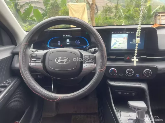 Hyundai Accent 1.5 AT 2024 - Hyundai Accent 1.5 AT 2024