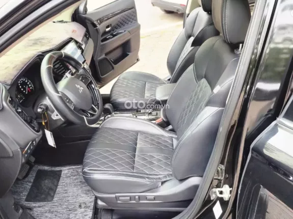 Mitsubishi Outlander 2.0 CVT Premium 2022 - Siêu lướt 58.000km