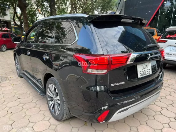 Mitsubishi Outlander 2.0 CVT Premium 2022 - Siêu lướt 58.000km