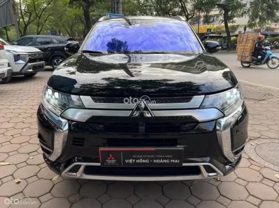 Mitsubishi Outlander 2.0 CVT Premium 2022 - Siêu lướt 58.000km