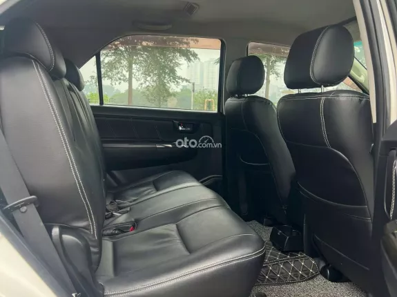 Toyota Fortuner 2.7V TRD 4x4 2014 - Odo 14 vạn km