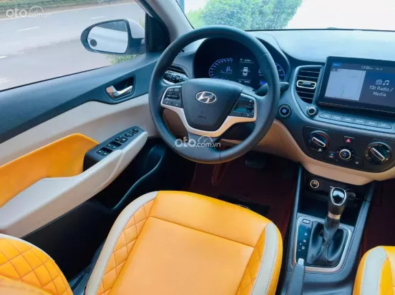 Hyundai Accent 1.4 AT Tiêu chuẩn 2023 - Trắng Ngọc Trinh, Nội thất ĐỘC ĐÁO, Giá Cực Tốt!