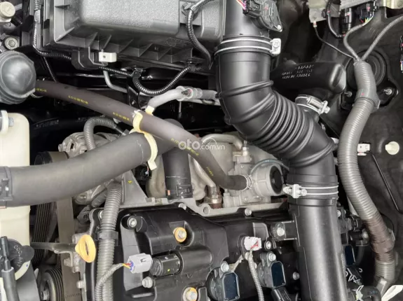 Toyota Fortuner 2.7 V 4X2 AT 2020 - 1 chủ sử dụng rất đẹp