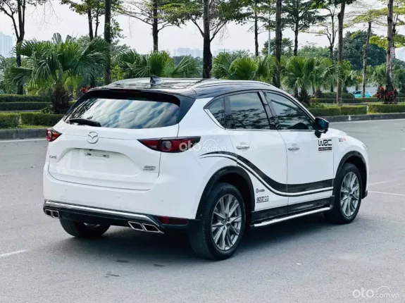 Mazda CX-5 2.0 Luxury 2020 - Lên rất nhiều đồ chơi