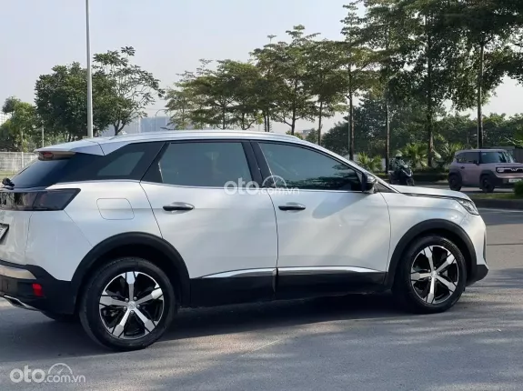 Peugeot 3008 Allure 2023 - New Hàng mới về xin được chào bán ngay
