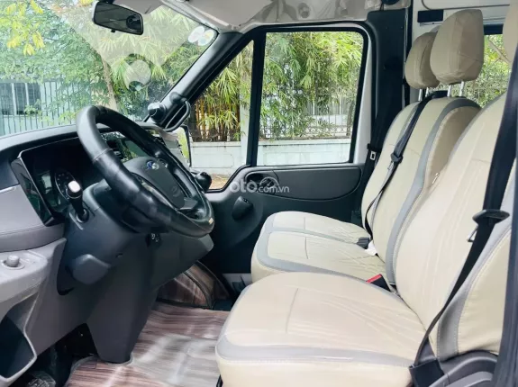 Ford Transit Tiêu chuẩn 2024 - Xe cá nhân sử dụng như mới