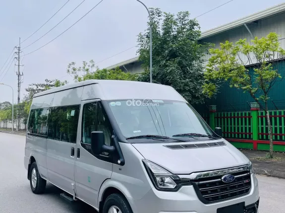 Ford Transit Tiêu chuẩn 2024 - Xe cá nhân sử dụng như mới