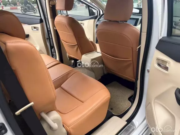 Mitsubishi Xpander 1.5 AT  2018 - Đky 2019 Odo 82.000 km