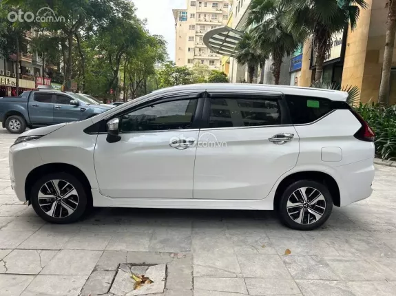 Mitsubishi Xpander 1.5 AT  2018 - Đky 2019 Odo 82.000 km