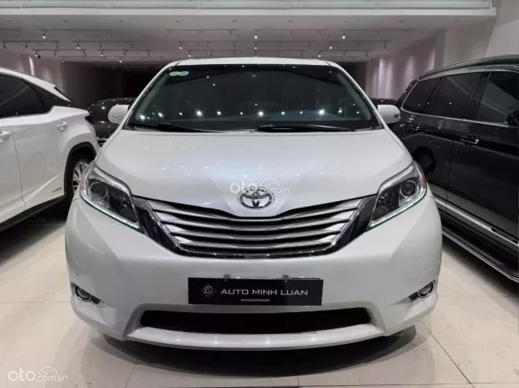 Toyota Sienna Limited 3.5 AT AWD 2017 - Toyota Sienna Limited 3.5 AT Model 2017
