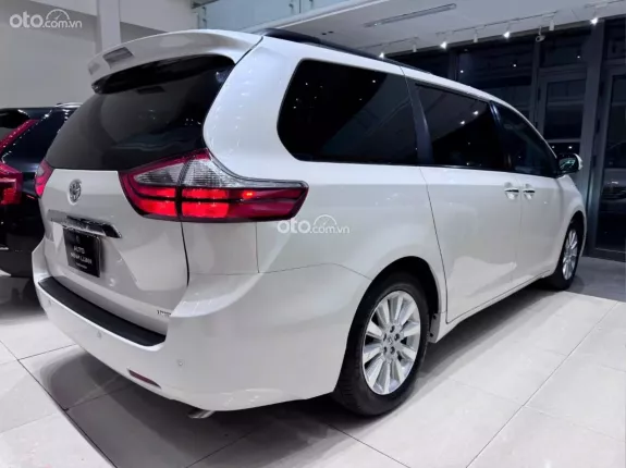 Toyota Sienna Limited 3.5 AT AWD 2017 - Toyota Sienna Limited 3.5 AT Model 2017
