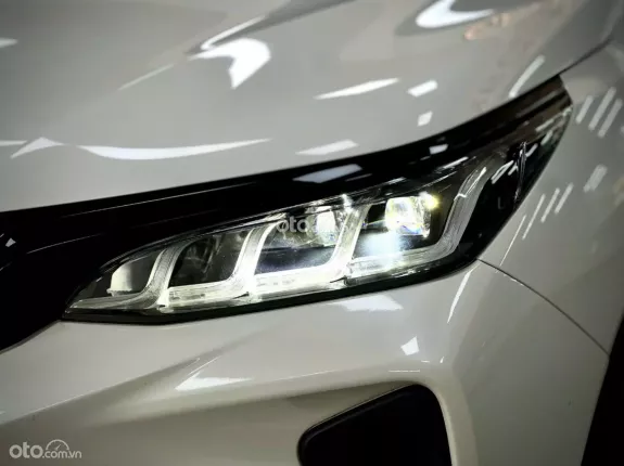 Toyota Fortuner 2.8 AT 4x4 Legender 2020 - 2 CẦU MÁY DẦU SIÊU ĐẸP