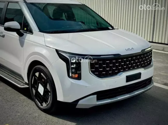 Kia Carnival 2.2D Luxury 2026 - Ưu đãi lên đến 80tr + BHVC