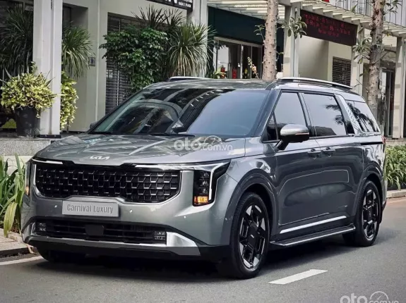 Kia Carnival 2.2D Luxury 2026 - Ưu đãi lên đến 80tr + BHVC