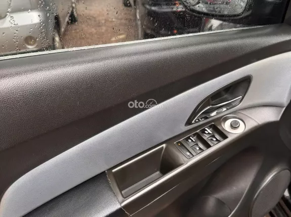 Chevrolet Cruze 1.6 MT 2011 - Bán Cruze 2011 số Sàn 132triệu
