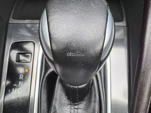 Mazda 6 2.0 AT 2017 - 7vkm zin full ls hãng. Xe đại chất