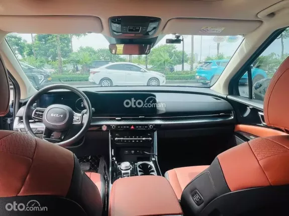 Kia Carnival 2.2D Signature 2023 - Canival 2.2 Signature 2023 máy dầu, chạy 4,8 vạn siêu đẹp