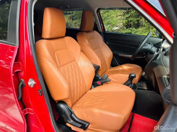 Suzuki Swift 2021 - Nhập khẩu Thái Lan siêu lướt 1v7 km zin
