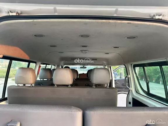 Toyota Hiace 2010 - Bán Hiace 16 chỗ đời 2010, máy xăng, xe còn zin nguyên