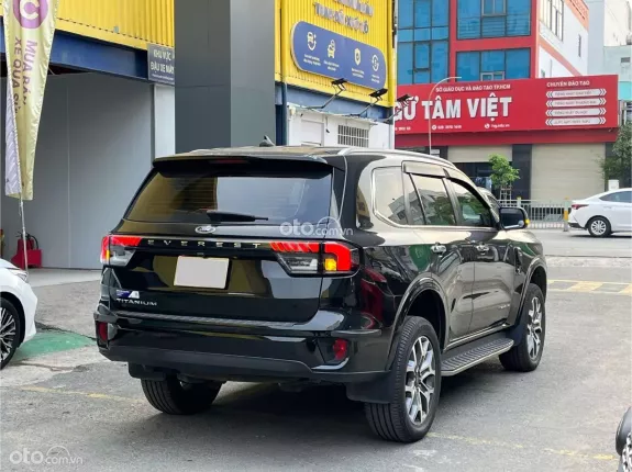 Ford Everest Titanium 2.0 AT 4x2 2022 - Xe cũ chất lượng, ODO chuẩn không tua